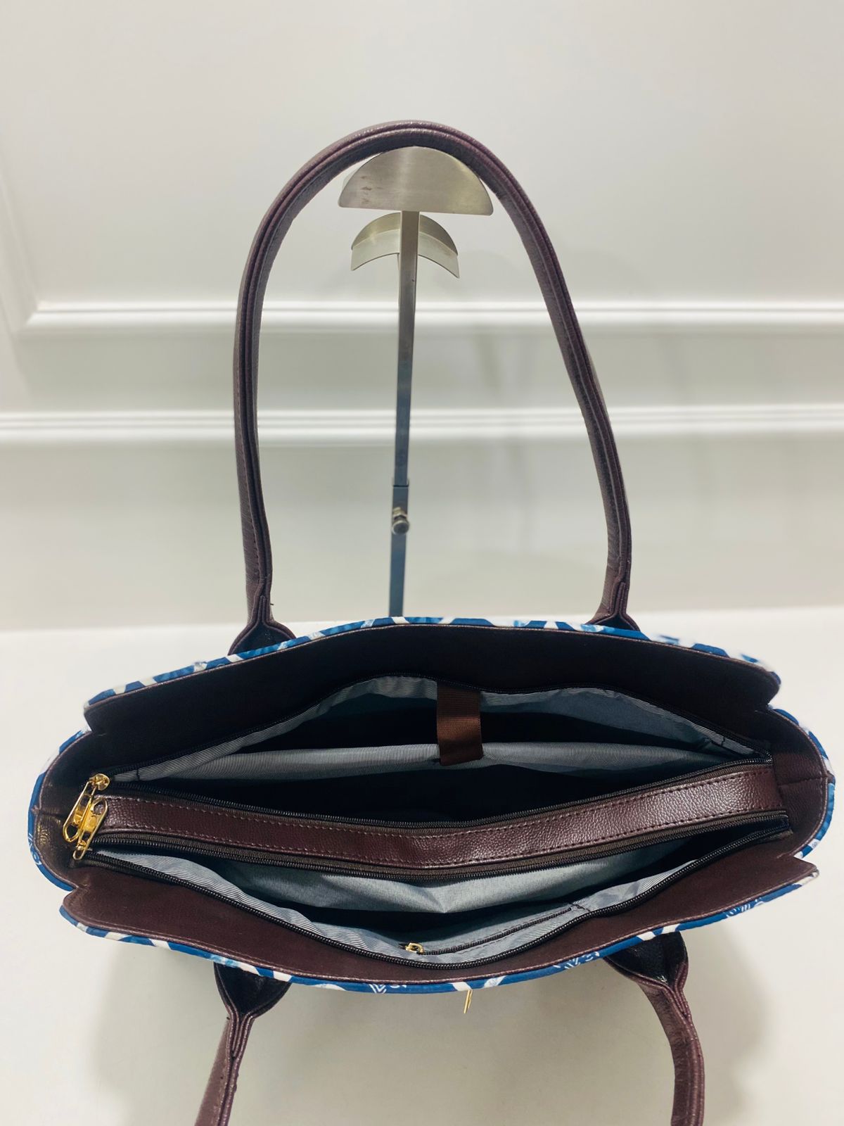 Teal Arc Spacious Laptop Bag