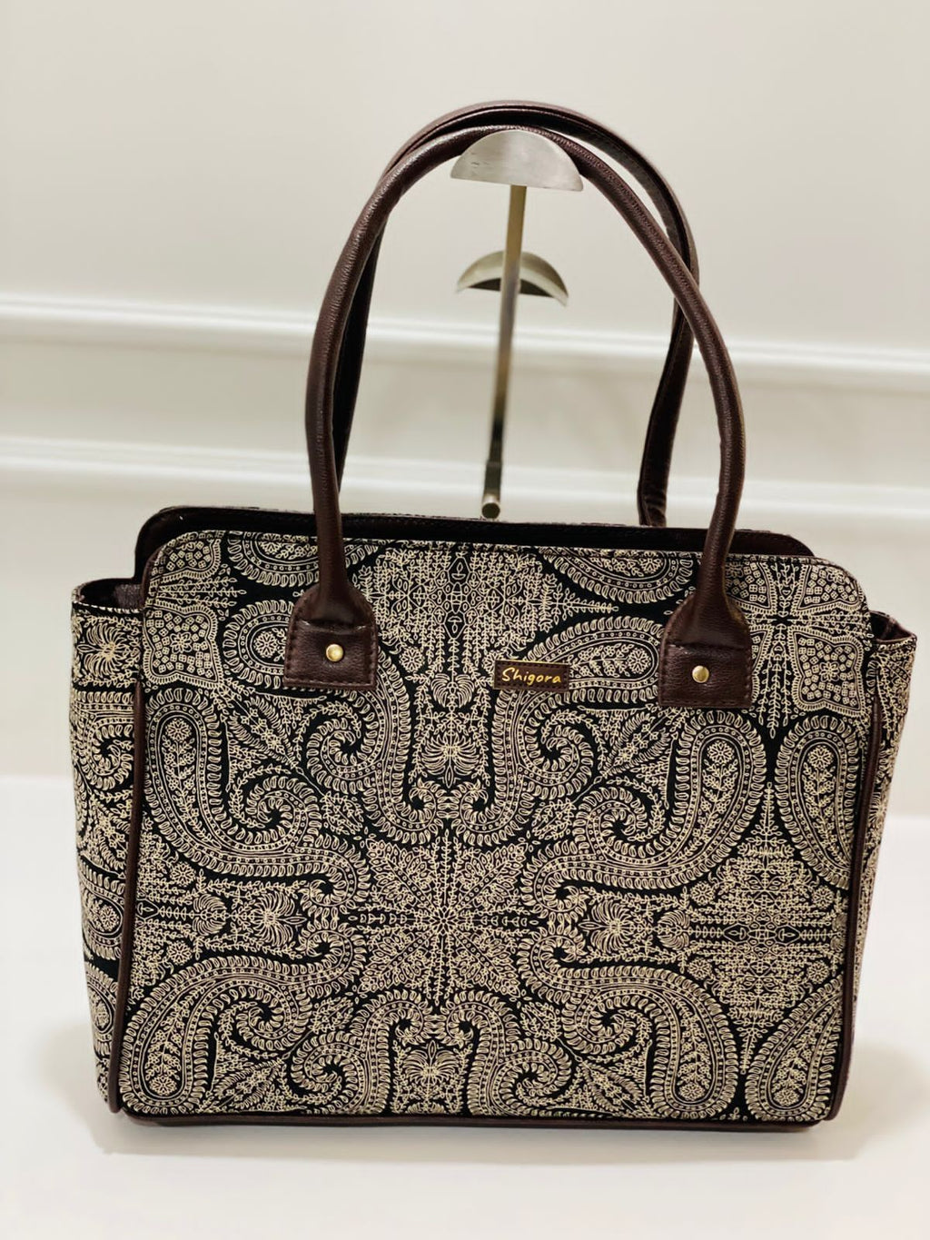 Black Mandla Spacious Laptop Bag