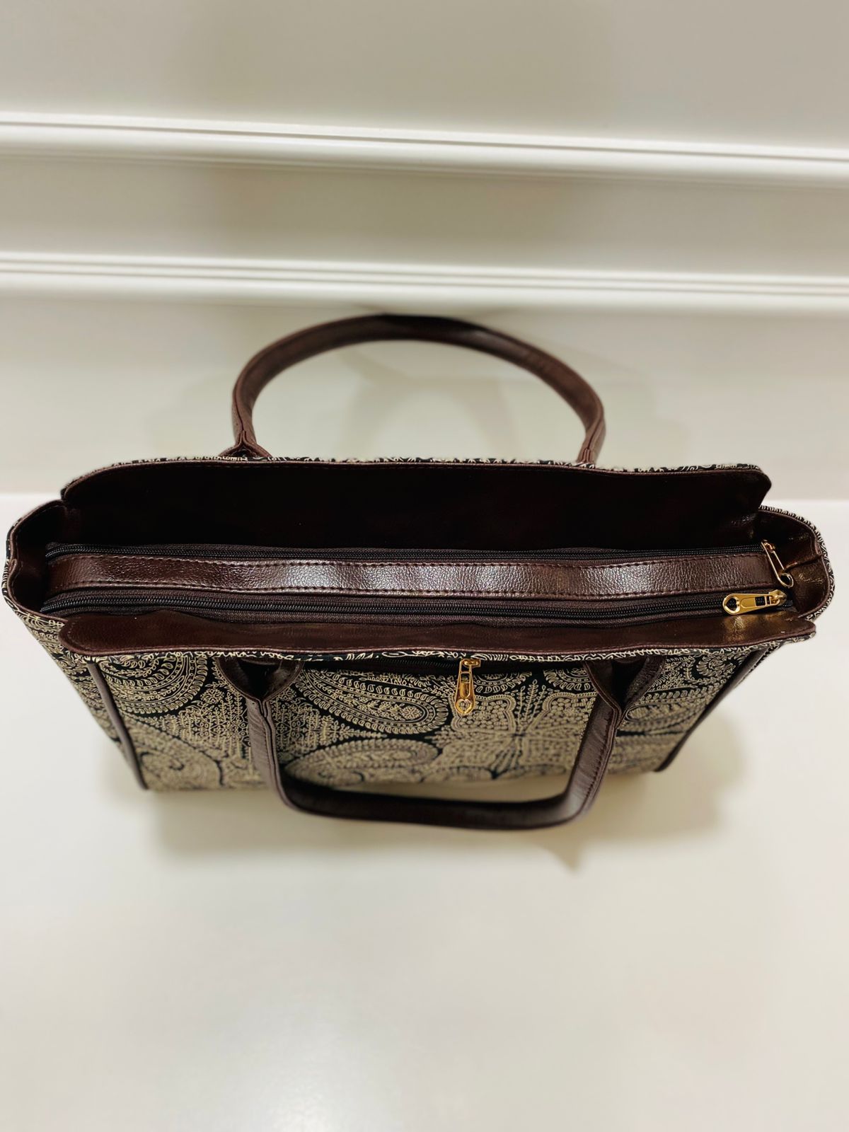 Black Mandla Spacious Laptop Bag