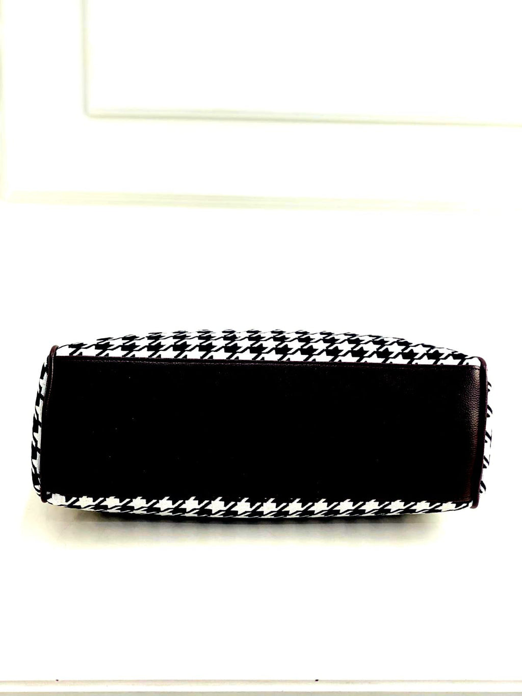 Houndstooth Luxe Spacious Laptop Bag