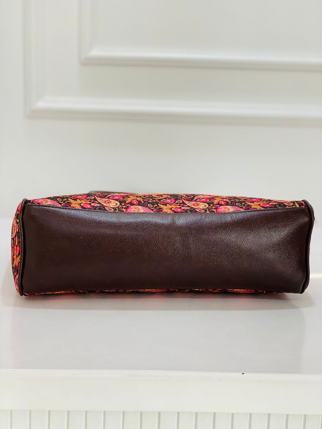 Royal Paisley Spacious Laptop Bag