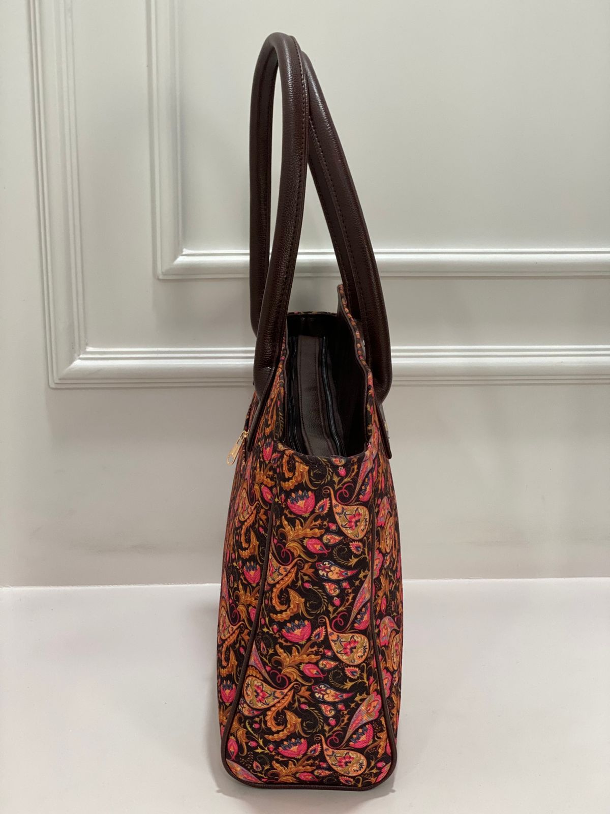 Royal Paisley Spacious Laptop Bag